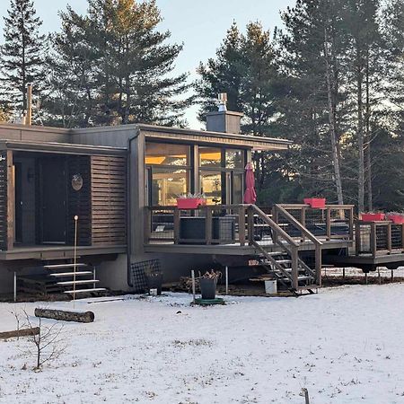 Les Chalets Double K # 2 サン・タレクシ・デ・モン エクステリア 写真