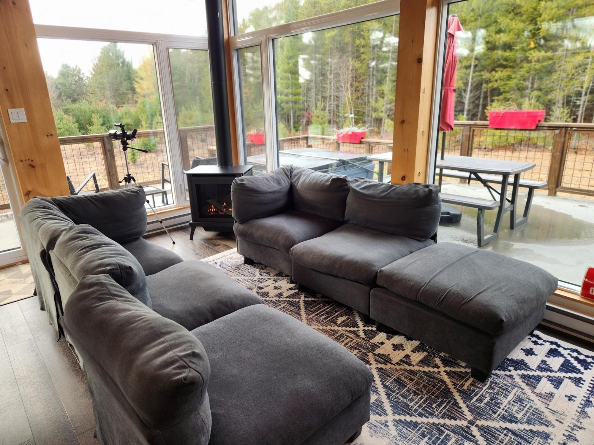 Les Chalets Double K # 2 サン・タレクシ・デ・モン 部屋 写真